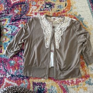 Hazel Brown Cardigan with Lace Collar size L